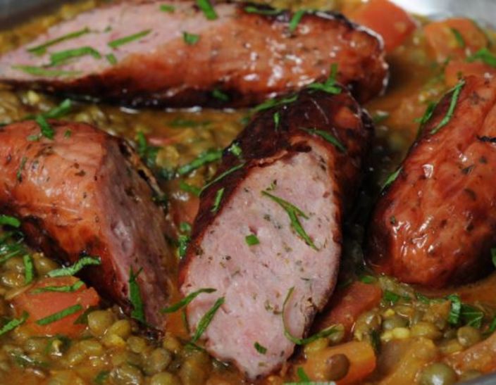 Sausages with Curried Puy Lentils Recipe Featured Image - Full Image