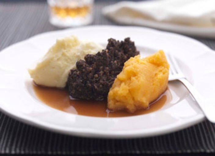 Classic Haggis, Neeps and Tatties with Whisky Gravy Featured Image - Full Image